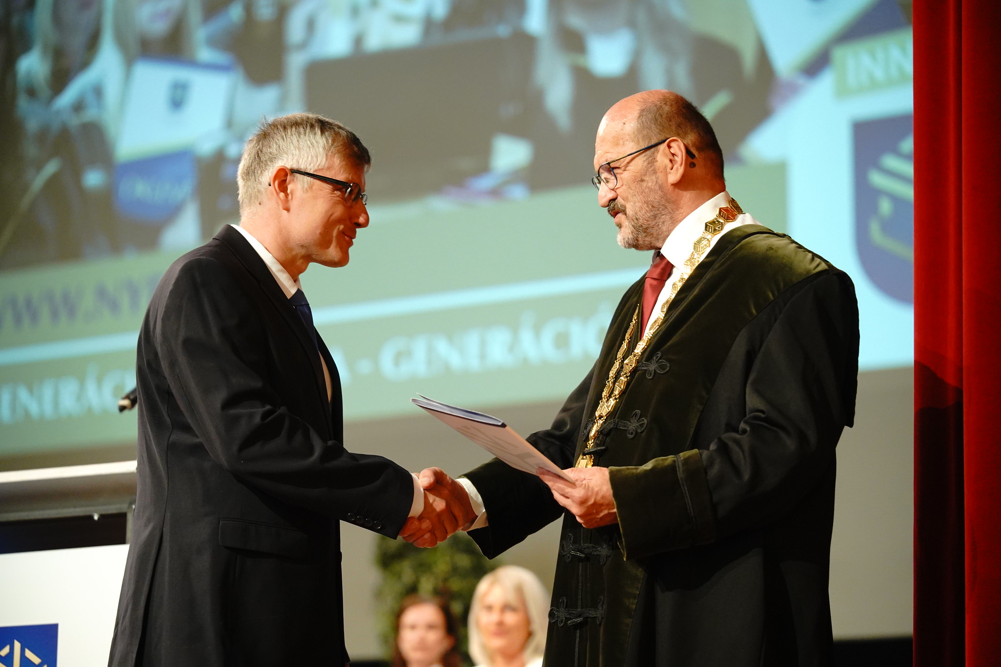 Rektori dicséretet vehetett át Dr. Nagy Balázs az Óvó- és Tanítóképző Intézet intézetigazgatója, egyetemi docens 2026. július 3-án.